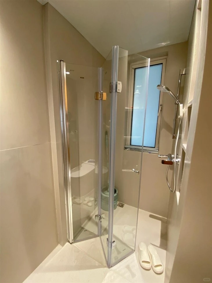 Glass Shower Doors & Enclosures For Projects | SGL best
